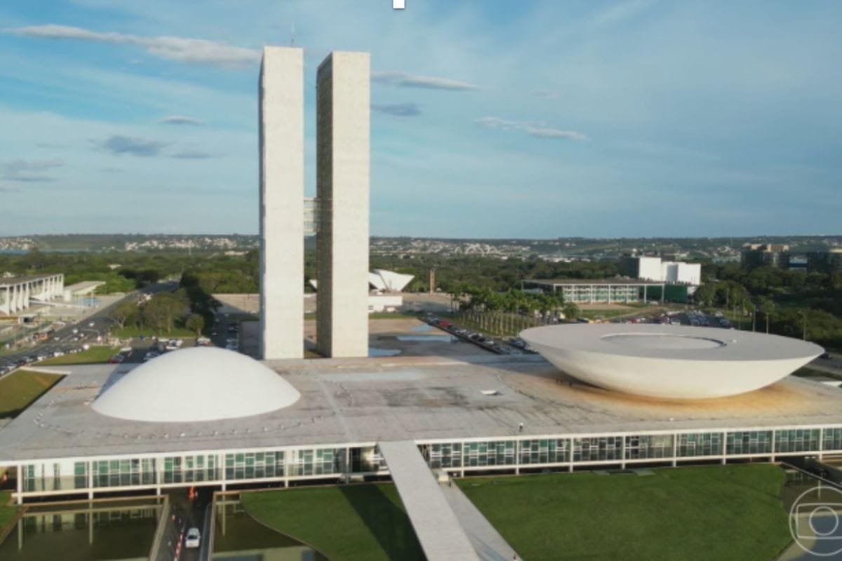 Câmara dos Deputados Aprova Projeto que Permite Voos de Companhias Sul-Americanas na Amazônia Legal