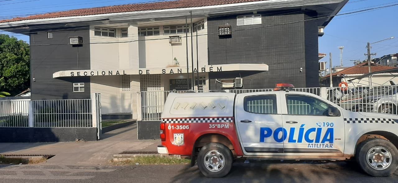 Polícia Militar Prende Homem com Drogas e Moto Furtada em Santarém