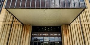 Mercado Financeiro Aumenta Projeção de Inflação para 5,04% em 2026