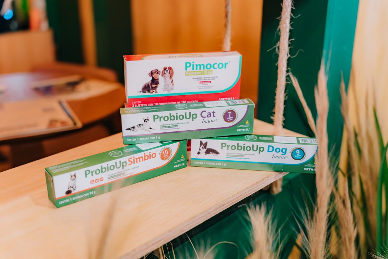 Vetnil® Lança Linha ProbiUp® para Saúde Intestinal de Cães e Gatos