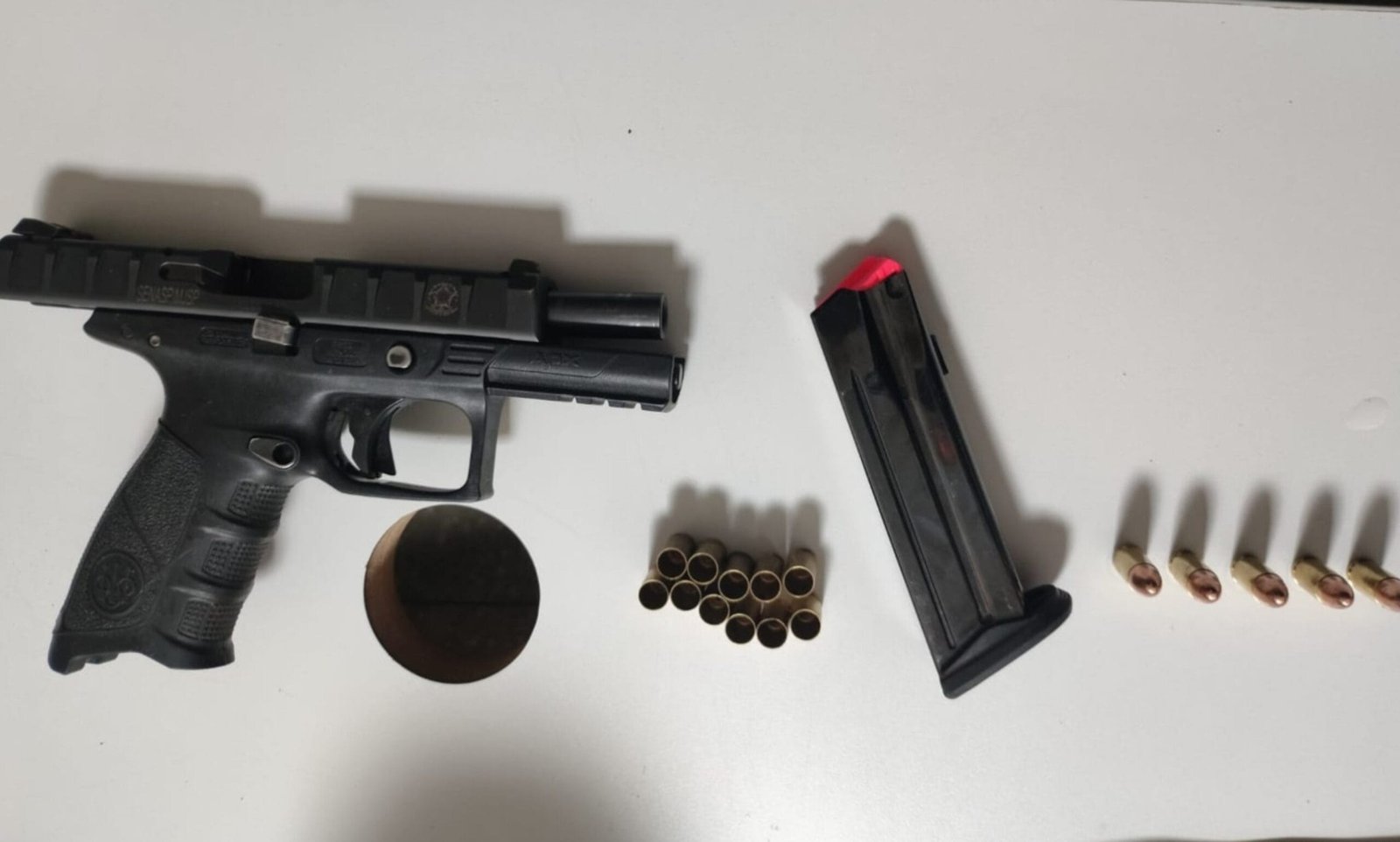 Policial Militar Detido Após Disparo Contra Carro da Esposa e Fuga com Acompanhante
