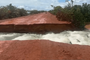 Interrupção na BR-401 Isola Normandia Após Forte Chuva