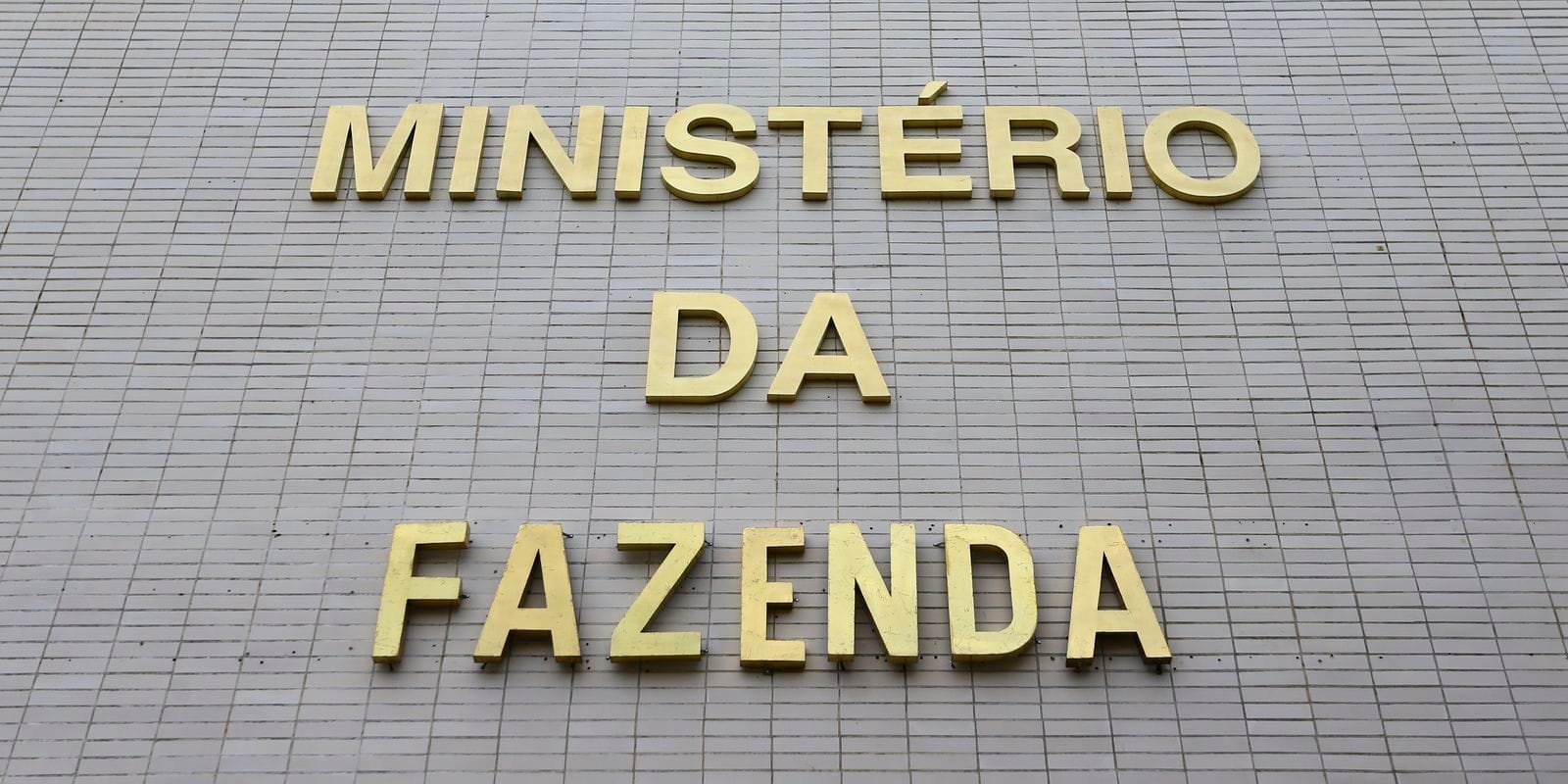 CMN Adia Implementação de Bloqueios Ambientais no Crédito Rural até 2027