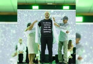Superação e Esperança: A Formatura de um Estudante de Medicina e a Luta Contra o Câncer