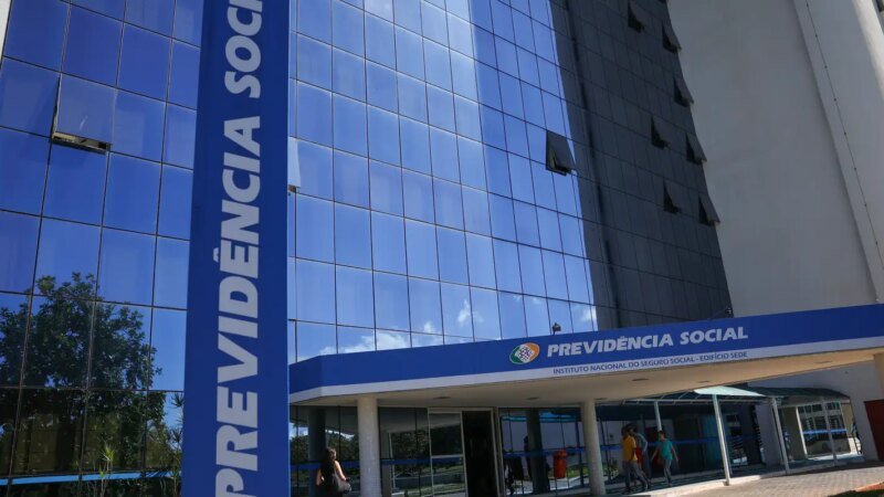 Fila do INSS atinge menor nível em 21 meses com 1,8 milhão de pedidos