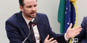 Ministro da Fazenda e STF Debatem Pautas de Impacto Fiscal