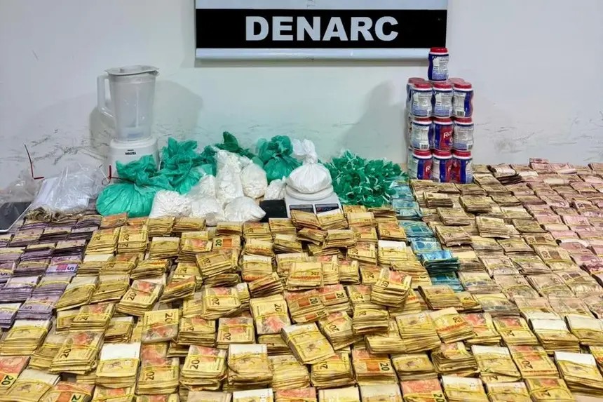 Operação Policial em Belém e Ananindeua Resulta na Prisão de Cinco Traficantes e Apreensão de R$ 329 Mil