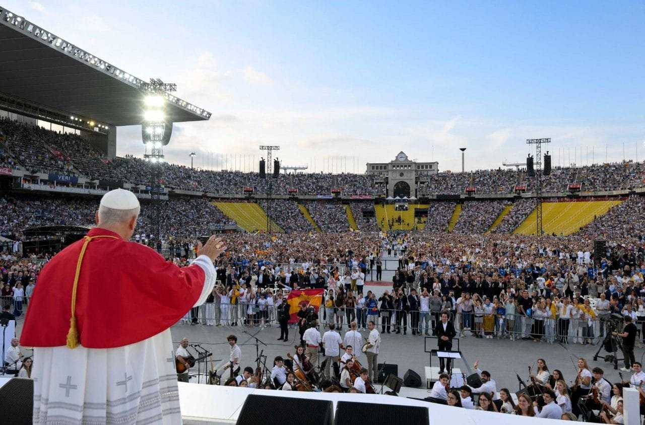 Mensagem de Esperança do Papa Leão XIV em Barcelona