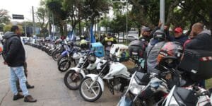 Governo Federal Lança Linha de Crédito para Motociclistas de Aplicativos