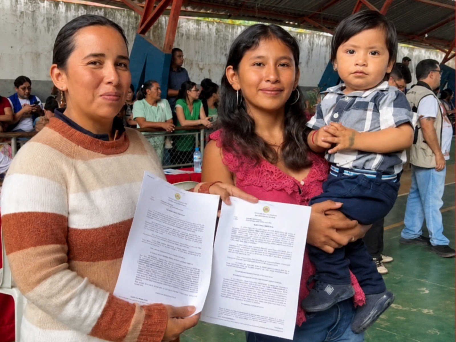 Adolescente Corrige Sobrenome em Certidão de Nascimento Após 16 Anos no Acre