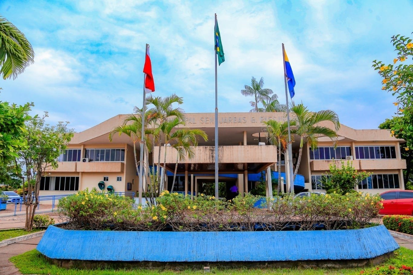 Prefeitura de Santarém Declara Ponto Facultativo em Razão do Jogo da Seleção Brasileira