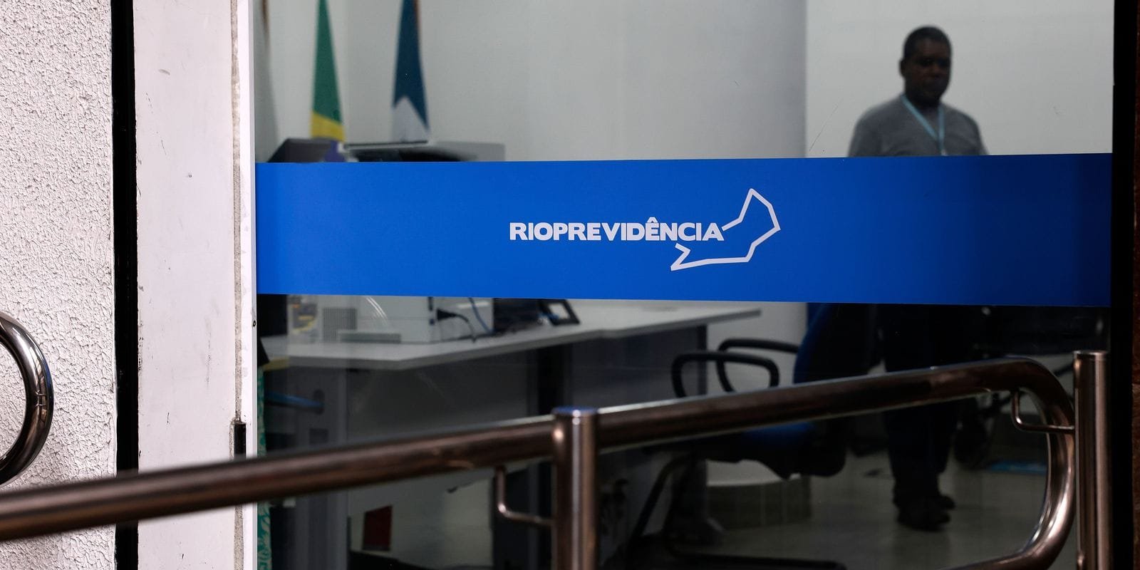 Rioprevidência Reverte Recursos para Benefícios Previdenciários e Adota Novas Diretrizes de Investimento