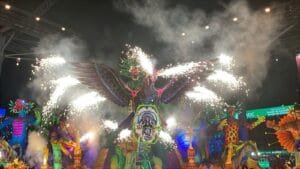Marciele Albuquerque Brilha em Alegoria Inspirada na Lenda Amazônica no Festival de Parintins 2026