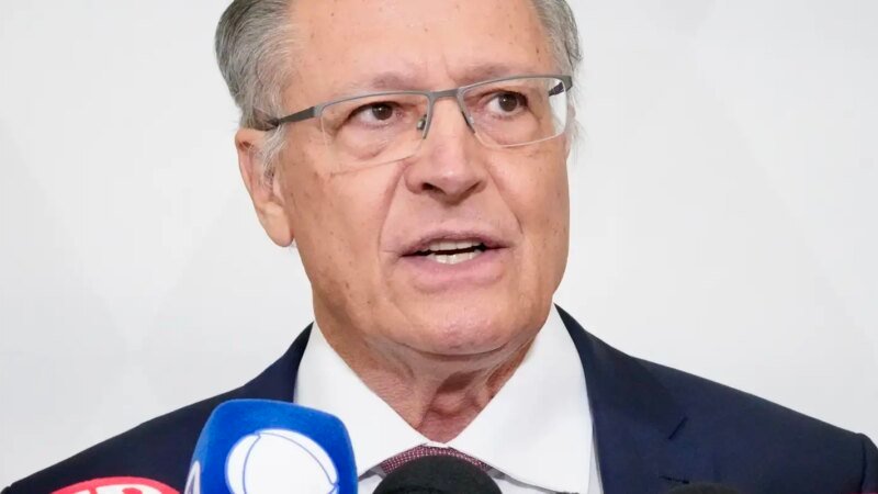 PSB Confirma Candidatura de Alckmin à Vice-Presidência em Apoio a Lula