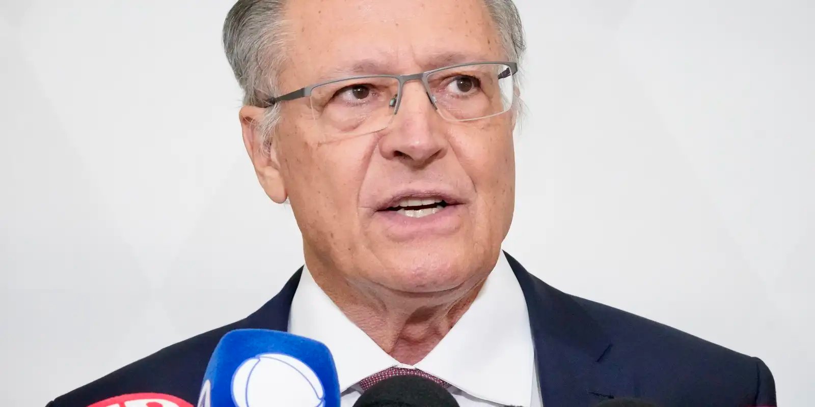 PSB Confirma Candidatura de Alckmin à Vice-Presidência em Apoio a Lula