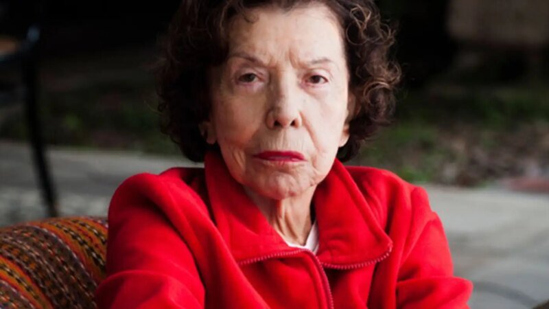Morre Elza Berquó, Pioneira da Demografia no Brasil aos 100 Anos