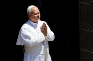 O Papel do Papa como Pastor: Uma Reflexão sobre seu Magistério