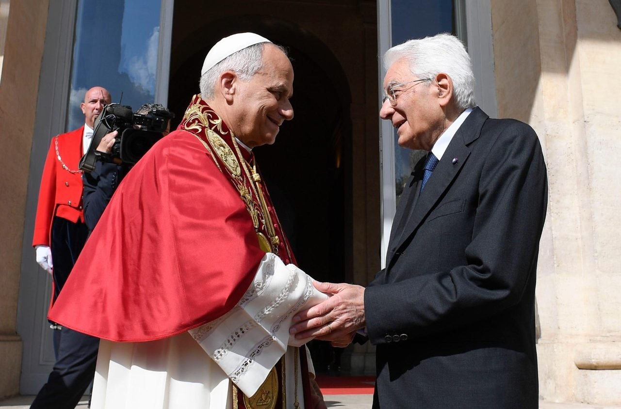 Papa Francisco Agradece ao Presidente Mattarella em Aniversário de 85 Anos