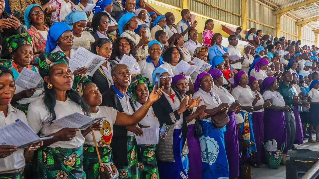 A Importância de Cristo na Espiritualidade: Celebração na Paróquia Nossa Senhora de Fátima