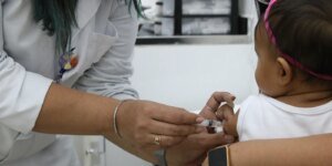 Desafios na Vacinação Infantil: 13,5 Milhões de Crianças Sem Vacinas no Primeiro Ano de Vida