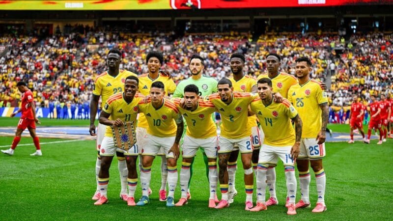Arias, do Palmeiras, pede reformas no futebol colombiano após eliminação na Copa do Mundo