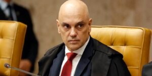 Ministro Moraes Interrompe Visitas de Flávio a Bolsonaro Durante Prisão Domiciliar