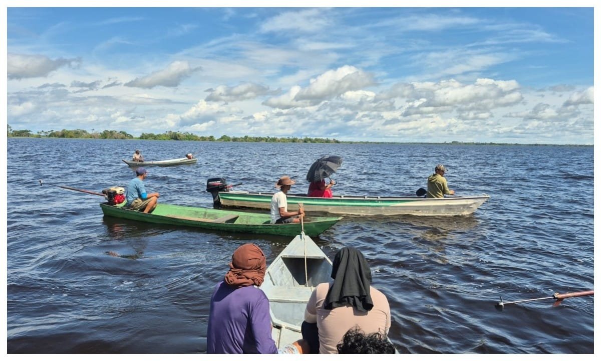 Continuação das Buscas por Desaparecido Após Naufrágio no Amazonas