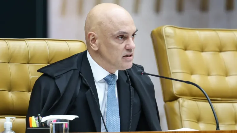 Moraes exige esclarecimentos sobre instabilidade em tornozeleira de Débora do Batom
