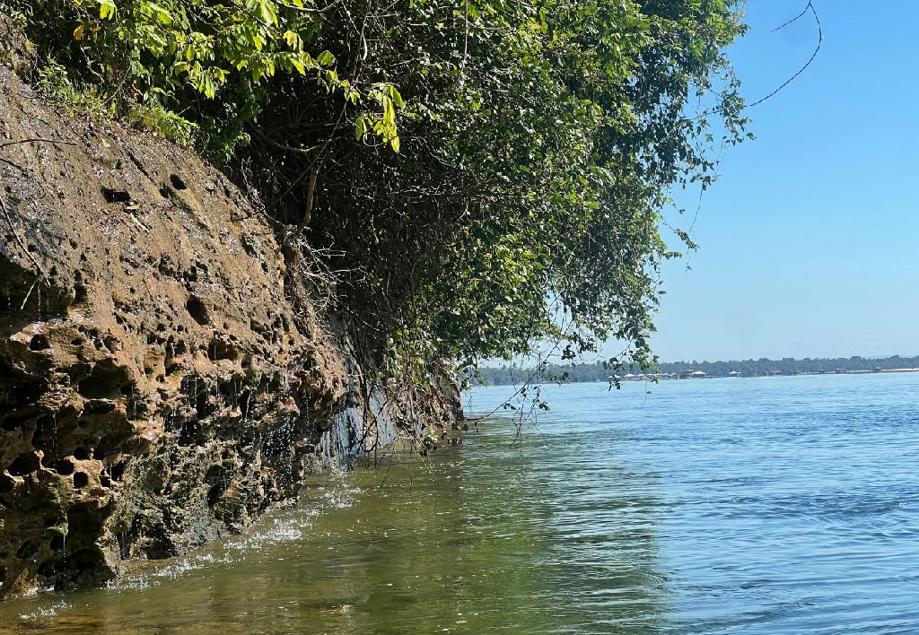 Pinga: a formação rochosa que atrai turistas às margens do Rio Tocantins