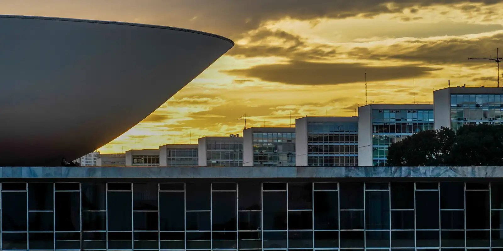 Câmara dos Deputados Autoriza Créditos Extras para Defesa Civil e Meio Ambiente