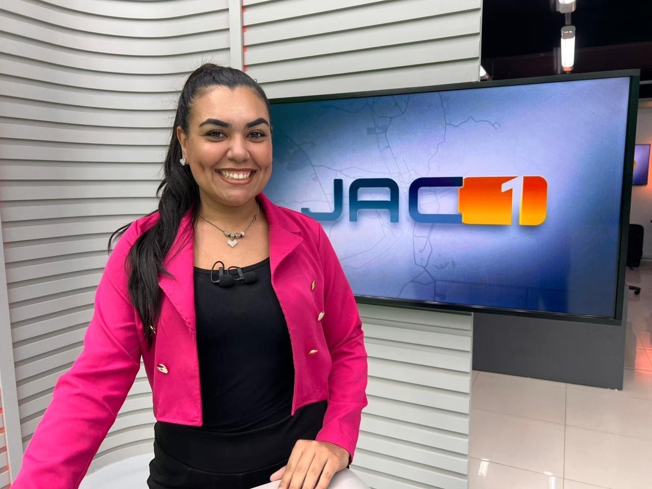 Transmissão ao Vivo do JAC1 com Melícia Moura: Tudo Que Você Precisa Saber