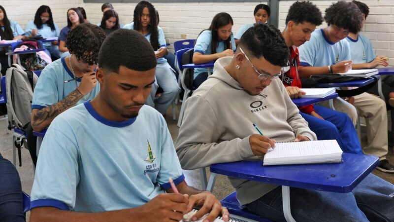 Pé-de-Meia: Estudantes Nascidos em Novembro e Dezembro Recebem Nova Parcela de R$ 200