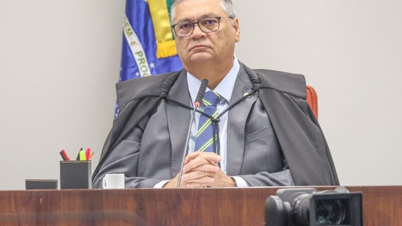Ministro Flávio Dino Determina Afastamento do Presidente do TCE-MA por 180 Dias