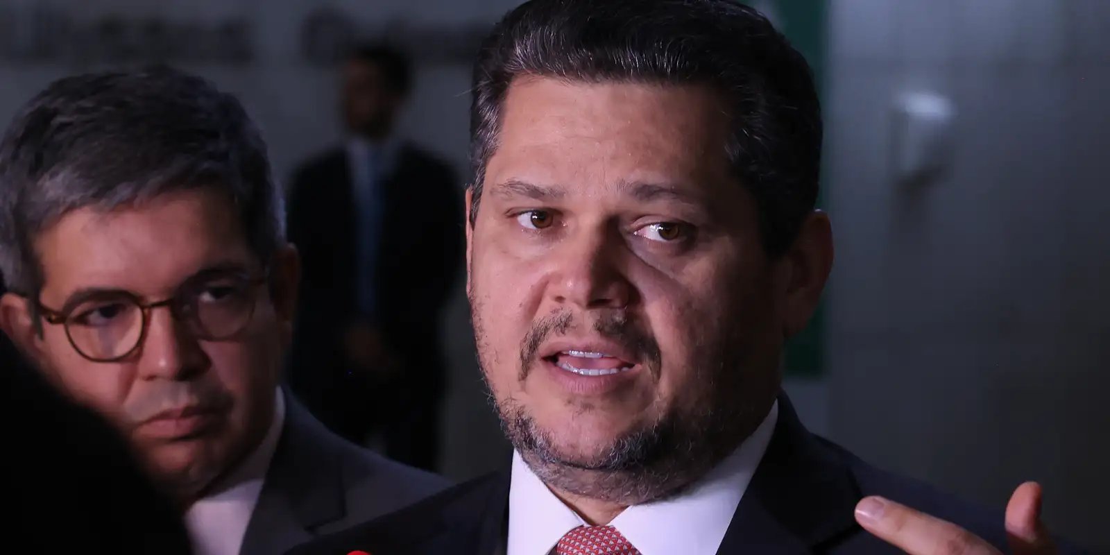 Senado Avança com PEC que Elimina Escala 6×1 e Outras Propostas Importantes