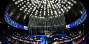 Congresso Nacional Retoma Atividades Após Recesso Parlamentar