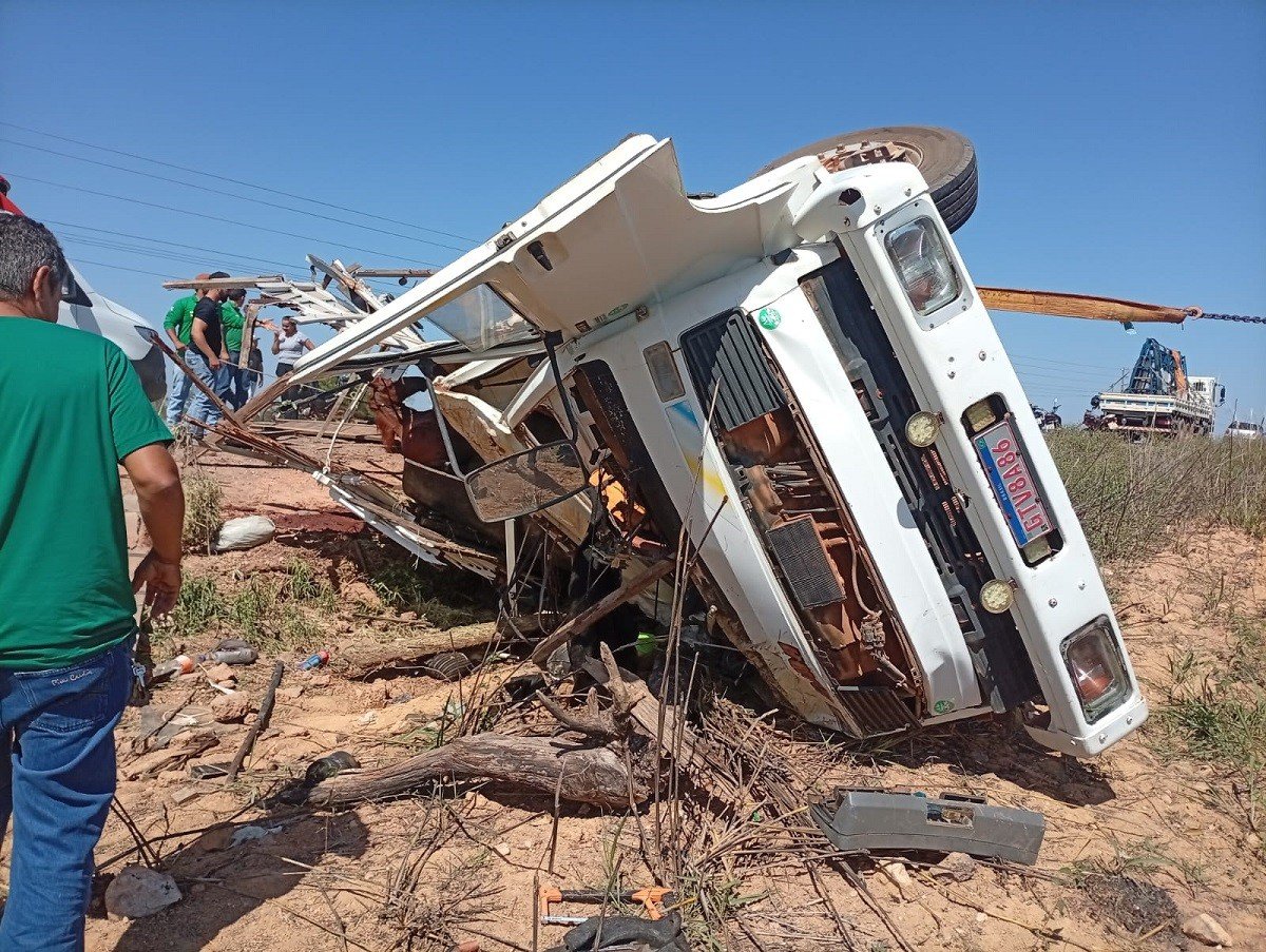 Acidente Trágico em Tucumã: Caminhão Boiadeiro Tomba e Deixa um Morto