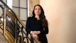 Adriana Arma Plano para Revelar Traição em Quem Ama Cuida
