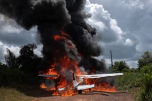 Destruição de Aeronave Relacionada ao Garimpo Ilegal na Terra Yanomami