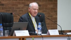 Dom Renzo Pegoraro Defende Humanização da Saúde em Congresso Mundial de Médicos Católicos
