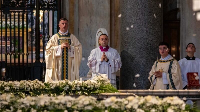A Neve Milagrosa e o Amor Divino na Basílica de Santa Maria Maior
