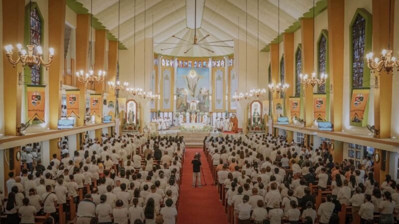 Vicariato Apostólico de Calapan é Elevado a Diocese nas Filipinas