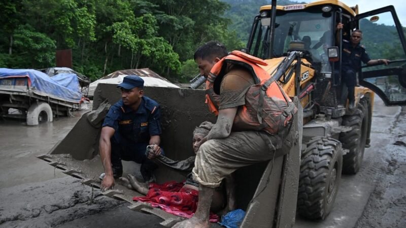 Desastres Naturais e Degelo: A Alerta de Especialista sobre o Permafrost no Nepal