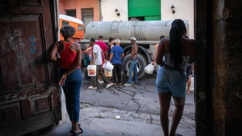 Ajuda Humanitária Chega a Santiago de Cuba em Meio a Crise Econômica