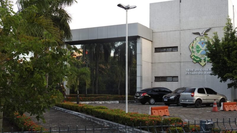 Governo do Amazonas Suspende Compra de Redes e Kits Dormitório Após Suspeitas de Superfaturamento