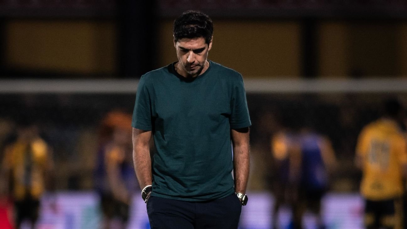 Mancha Verde Exige a Demissão de Abel Ferreira Após Oscilações do Palmeiras