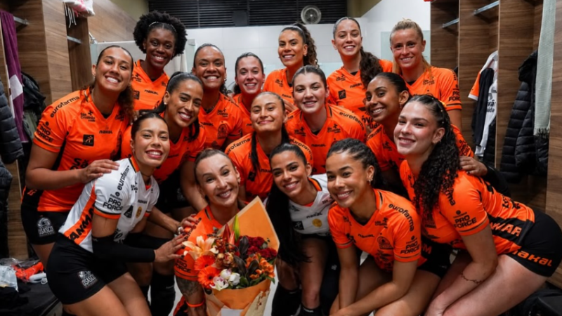 Tifanny se manifesta contra decisão da CBV que exclui mulheres trans do vôlei feminino