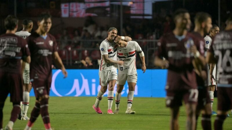 São Paulo supera Bolívar e se prepara para confronto com Boca Juniors na Sul-Americana