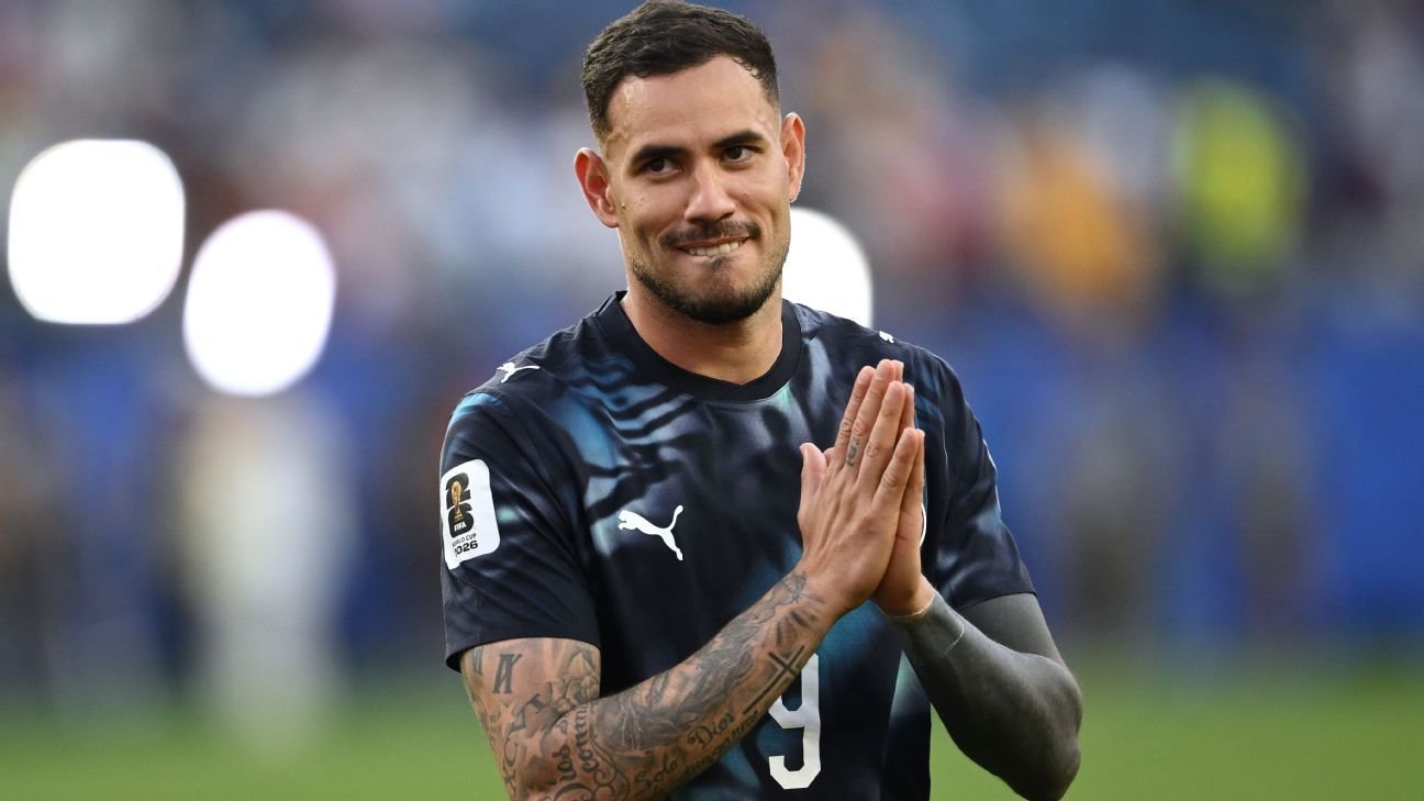 Inter busca reforço: atacante paraguaio com passagem pelo Barcelona e Roma é alvo
