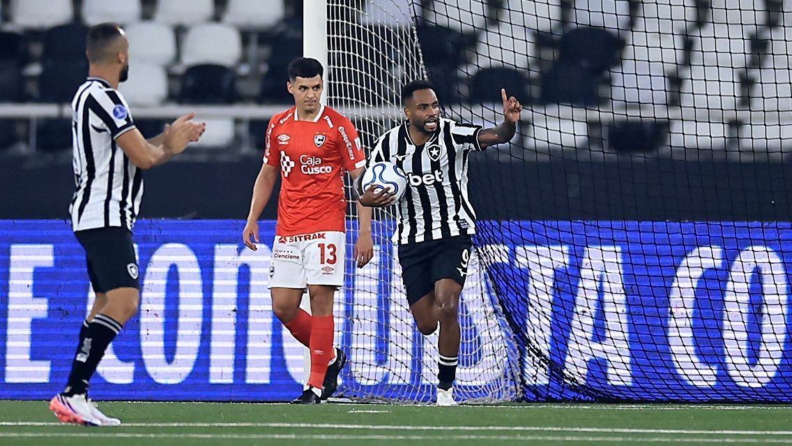 Botafogo se despede da competição após vitória insuficiente contra o Cienciano