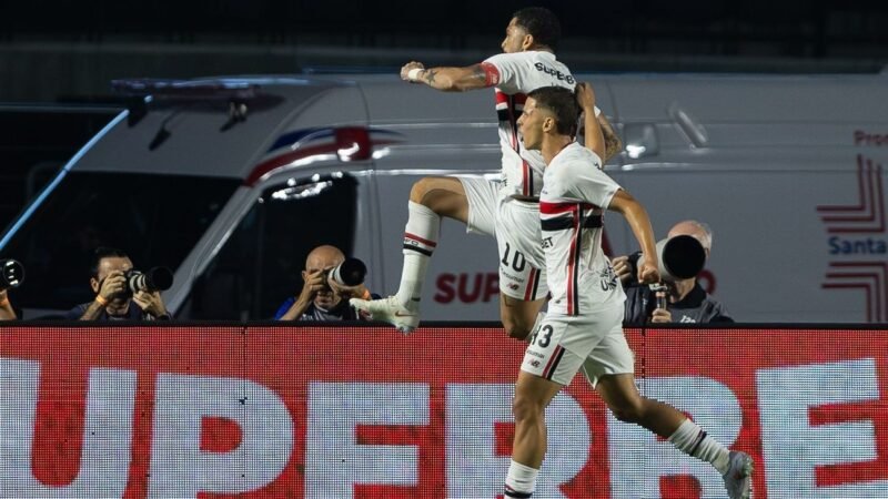 São Paulo quebra jejum de vitórias e respira aliviado no Brasileirão